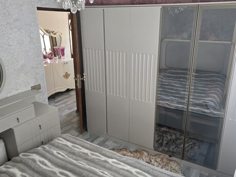 6 otaqlı həyət evi/bağ evi - Masazır q. - 200 m²