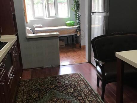 5 otaqlı köhnə tikili - Həzi Aslanov m. - 120 m²