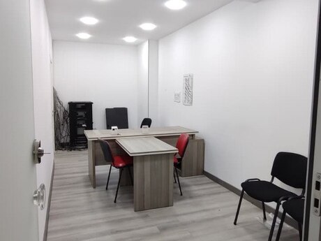 6 otaqlı ofis - Şah İsmayıl Xətai m. - 255 m²