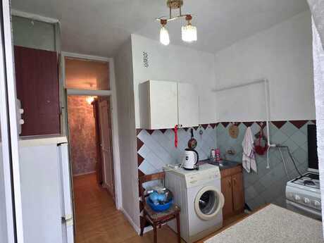 1 otaqlı köhnə tikili - Həzi Aslanov m. - 45 m²