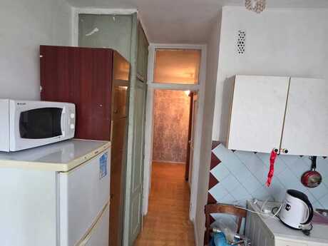 1 otaqlı köhnə tikili - Həzi Aslanov m. - 45 m²