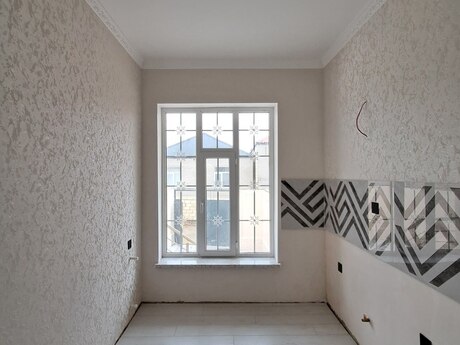 3 otaqlı həyət evi/bağ evi - Saray q. - 90 m²