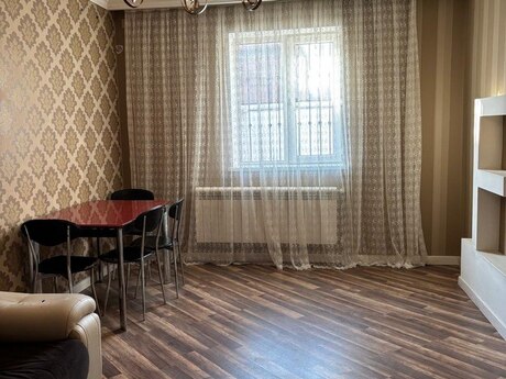 3 otaqlı həyət evi/bağ evi - Binəqədi q. - 100 m²