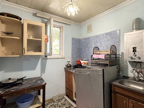 1 otaqlı həyət evi/bağ evi - Koroğlu m. - 25 m²