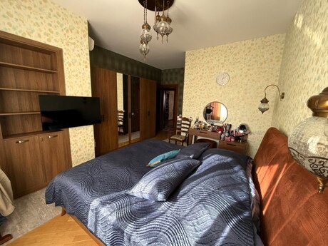 4 otaqlı yeni tikili - Elmlər Akademiyası m. - 163 m²