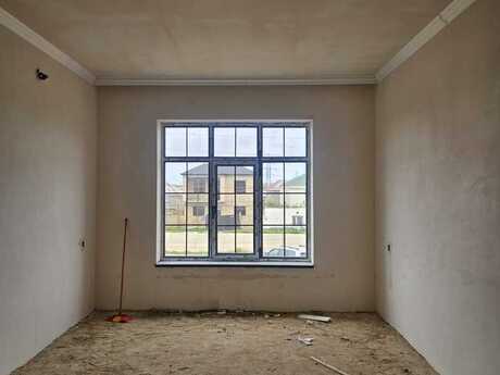 4 otaqlı həyət evi/bağ evi - Saray q. - 210 m²