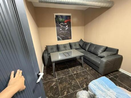 Obyekt - İnşaatçılar m. - 170 m²