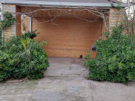 10 otaqlı həyət evi/bağ evi - Buzovna q. - 325 m²