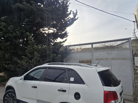 7 otaqlı həyət evi/bağ evi - Binə q. - 300 m²