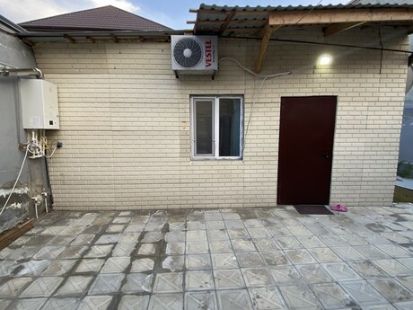 3 otaqlı həyət evi/bağ evi - Binə q. - 80 m²
