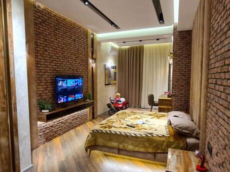5 otaqlı köhnə tikili - Sahil m. - 250 m²