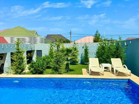 4 otaqlı həyət evi/bağ evi - Mərdəkan q. - 200 m²