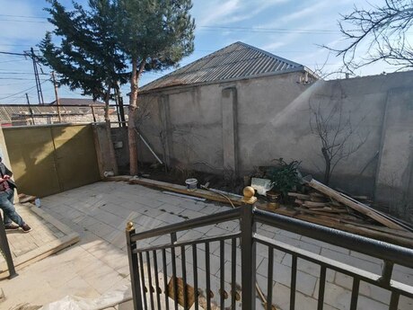 4 otaqlı həyət evi/bağ evi - Balaxanı q. - 124 m²