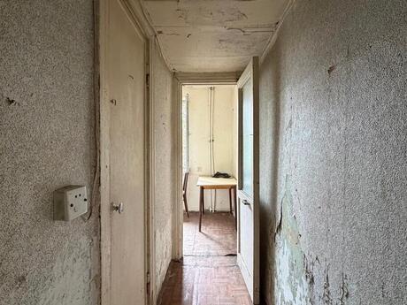 2 otaqlı köhnə tikili - Bakıxanov q. - 42 m²