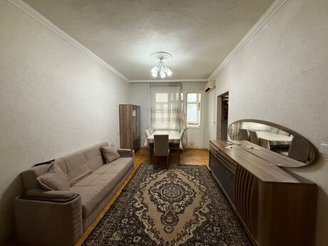 2 otaqlı köhnə tikili - Memar Əcəmi m. - 55 m²