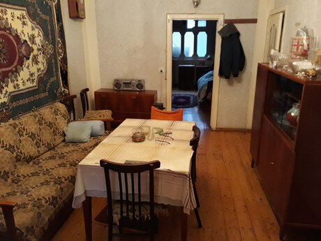 2 otaqlı köhnə tikili - Memar Əcəmi m. - 55 m²