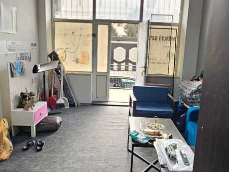 Obyekt - İnşaatçılar m. - 28 m²