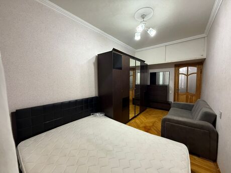 2 otaqlı köhnə tikili - Memar Əcəmi m. - 60 m²