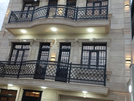 6-комн. дом/дача - пос. Бакиханова - 330 м²