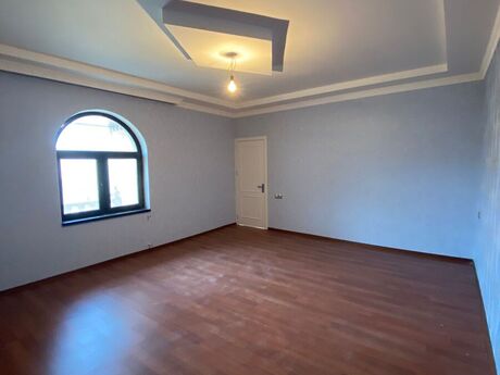 6 otaqlı həyət evi/bağ evi - Xırdalan - 160 m²