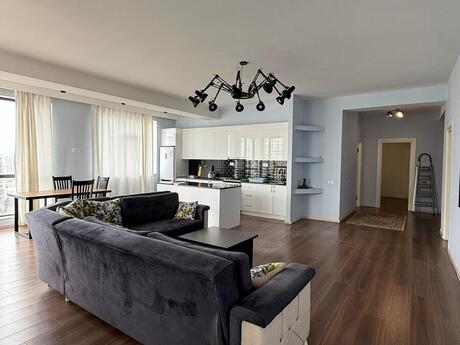 4 otaqlı yeni tikili - Nərimanov r. - 156 m²