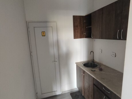 3 otaqlı ofis - Nəsimi r. - 100 m²