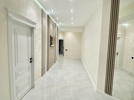 3 otaqlı yeni tikili - Şah İsmayıl Xətai m. - 168 m²