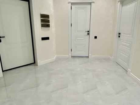 3 otaqlı yeni tikili - Şah İsmayıl Xətai m. - 168 m²