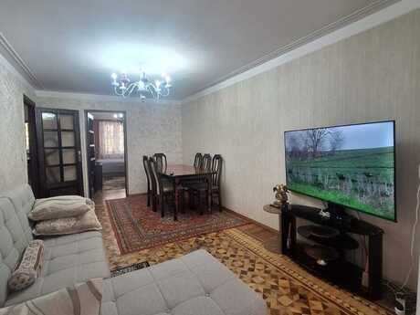 2 otaqlı köhnə tikili - İnşaatçılar m. - 55 m²