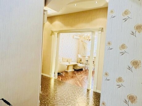 3 otaqlı yeni tikili - İçəri Şəhər m. - 125 m²