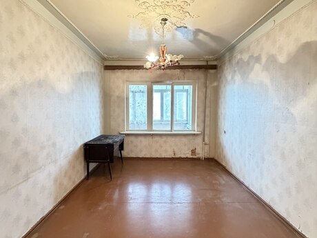 3 otaqlı köhnə tikili - Köhnə Günəşli q. - 72 m²