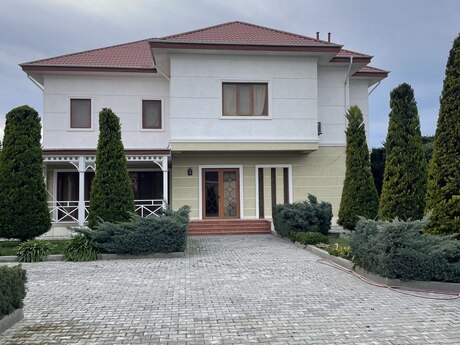 5 otaqlı həyət evi/bağ evi - Mərdəkan q. - 400 m²