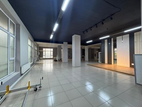 Obyekt - Əhmədli m. - 270 m²