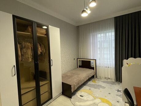 8 otaqlı həyət evi/bağ evi - Quba - 200 m²