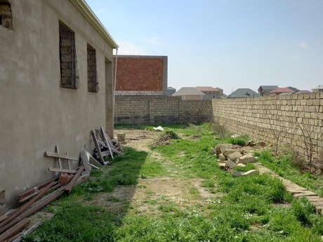 4 otaqlı həyət evi/bağ evi - Xırdalan - 158 m²
