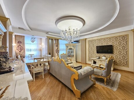 3 otaqlı yeni tikili - Azadlıq Prospekti m. - 157 m²