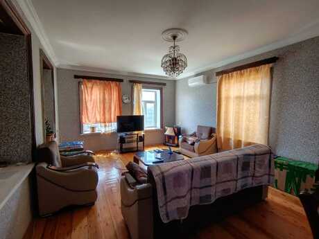 4 otaqlı həyət evi/bağ evi - Hövsan q. - 166 m²