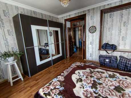 4 otaqlı həyət evi/bağ evi - Hövsan q. - 166 m²