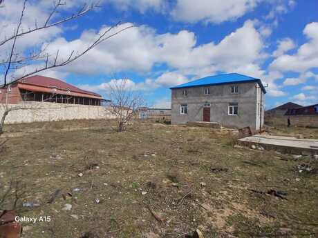 5 otaqlı həyət evi/bağ evi - Albalılıq q. - 260 m²
