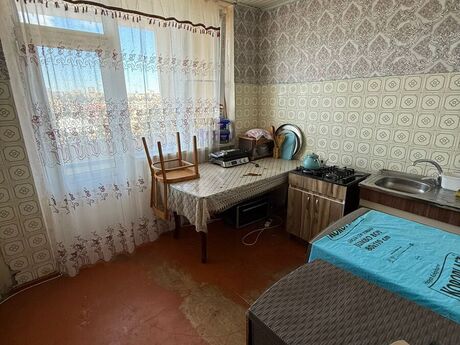 5 otaqlı köhnə tikili - Bakıxanov q. - 120 m²