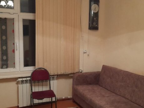 1 otaqlı köhnə tikili - Nəriman Nərimanov m. - 21 m²