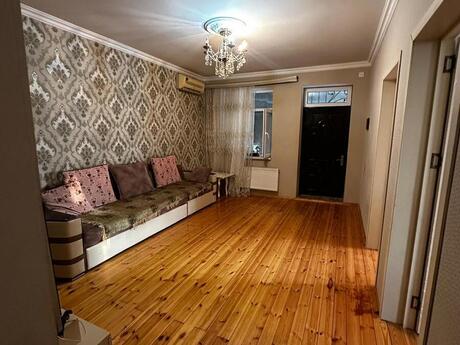 5 otaqlı həyət evi/bağ evi - Sumqayıt - 140 m²