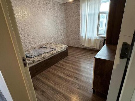 5 otaqlı həyət evi/bağ evi - Sumqayıt - 140 m²