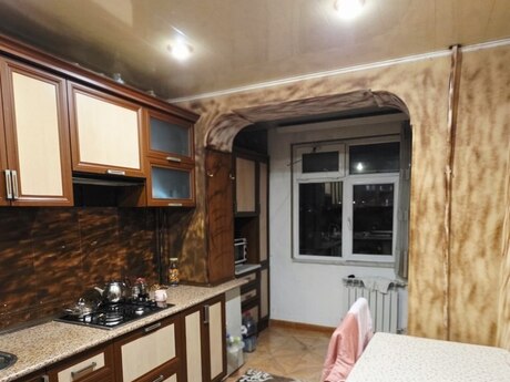 Elan №6084547 - Bakı, Xalqlar Dostluğu m., 2 otaqlı, 65 m², 4/5 mərtəbə