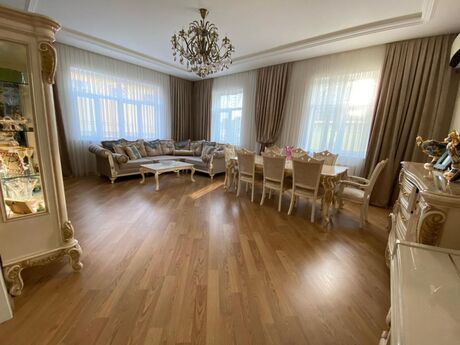7 otaqlı həyət evi/bağ evi - Badamdar q. - 410 m²