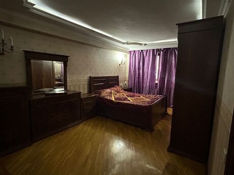 4 otaqlı köhnə tikili - 28 May m. - 115 m²