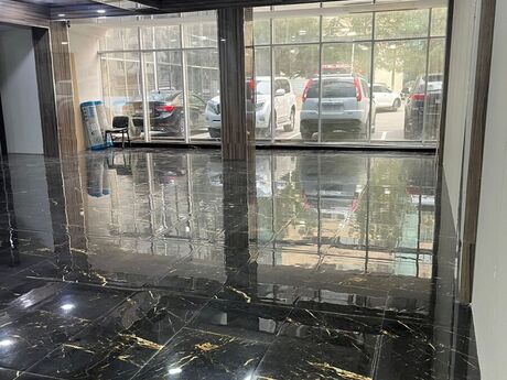 1 otaqlı ofis - 28 May m. - 170 m²