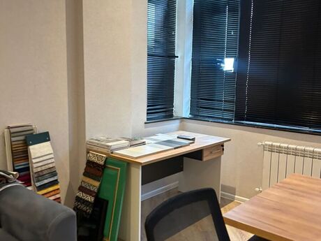1 otaqlı ofis - Böyükşor q. - 20 m²