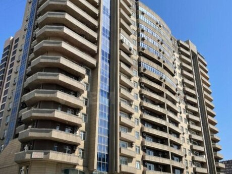 3 otaqlı yeni tikili - 28 May m. - 135 m²