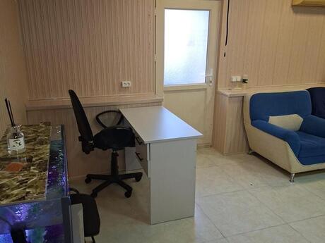 Obyekt - İnşaatçılar m. - 90 m²